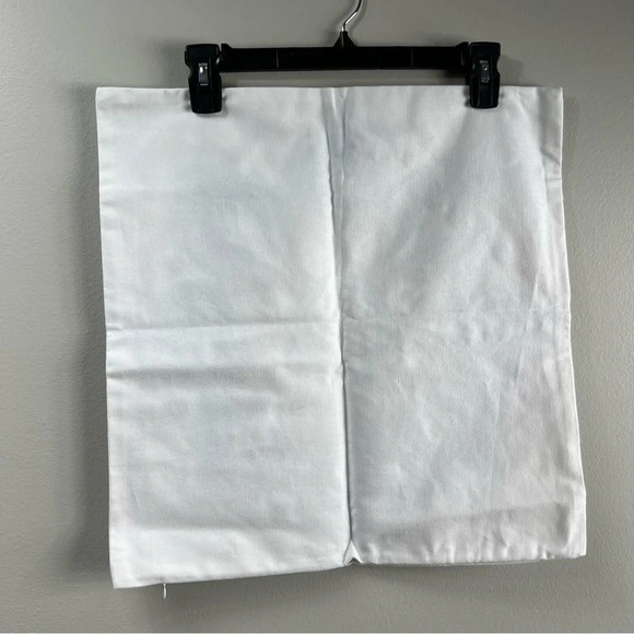 COTTON embroidered mandala style pillow case 17.5" by 18' - Picture 2 of 4